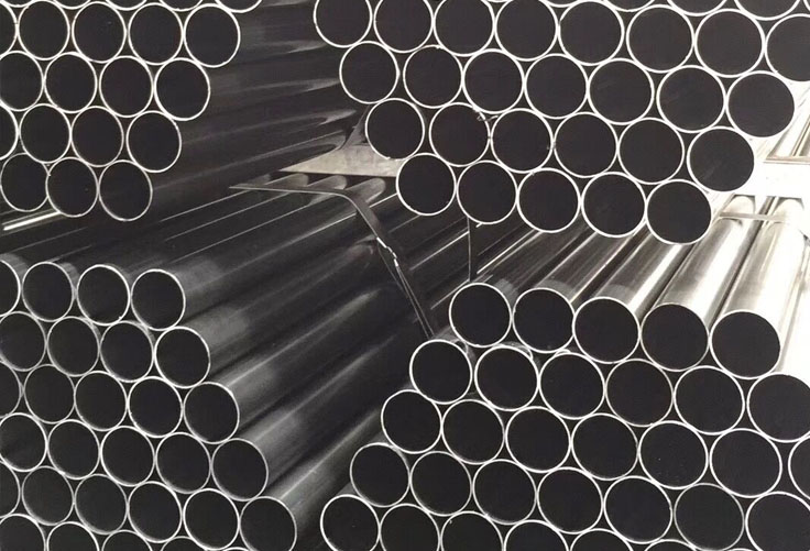 小(xiǎo)口徑薄壁焊管